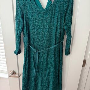 Motherhood Green Long Sleeve Maternity Lace Dress